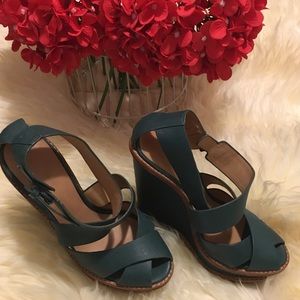 L.A.M.B size 8 Wedge Shoes